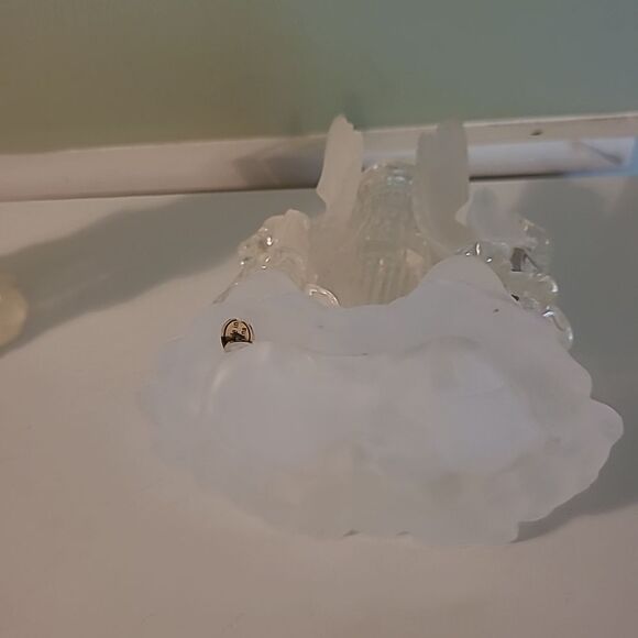 Set of Two Acrylic Candleholders - Picture 5 of 9